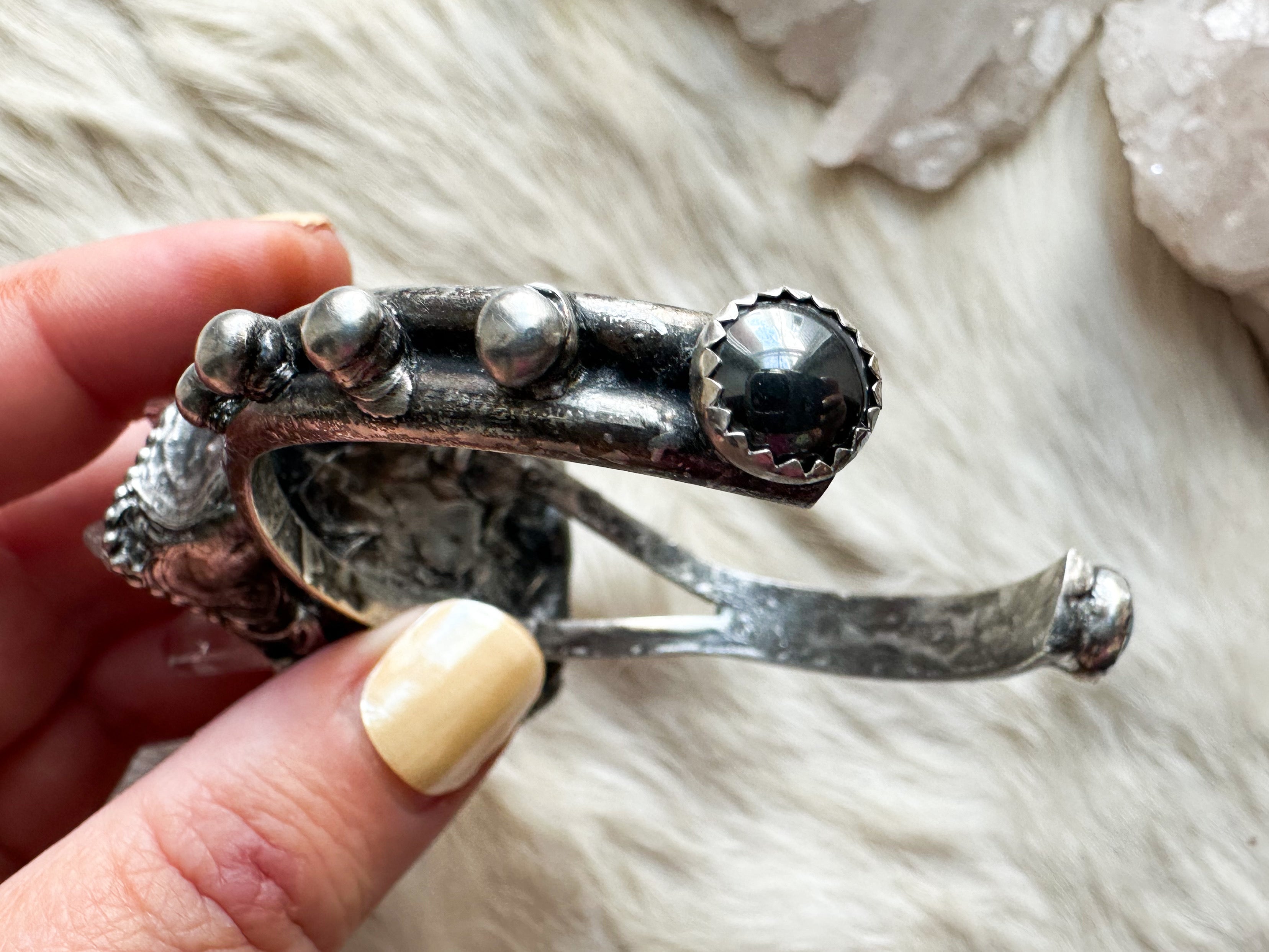 Quartz Cluster Power Cuff