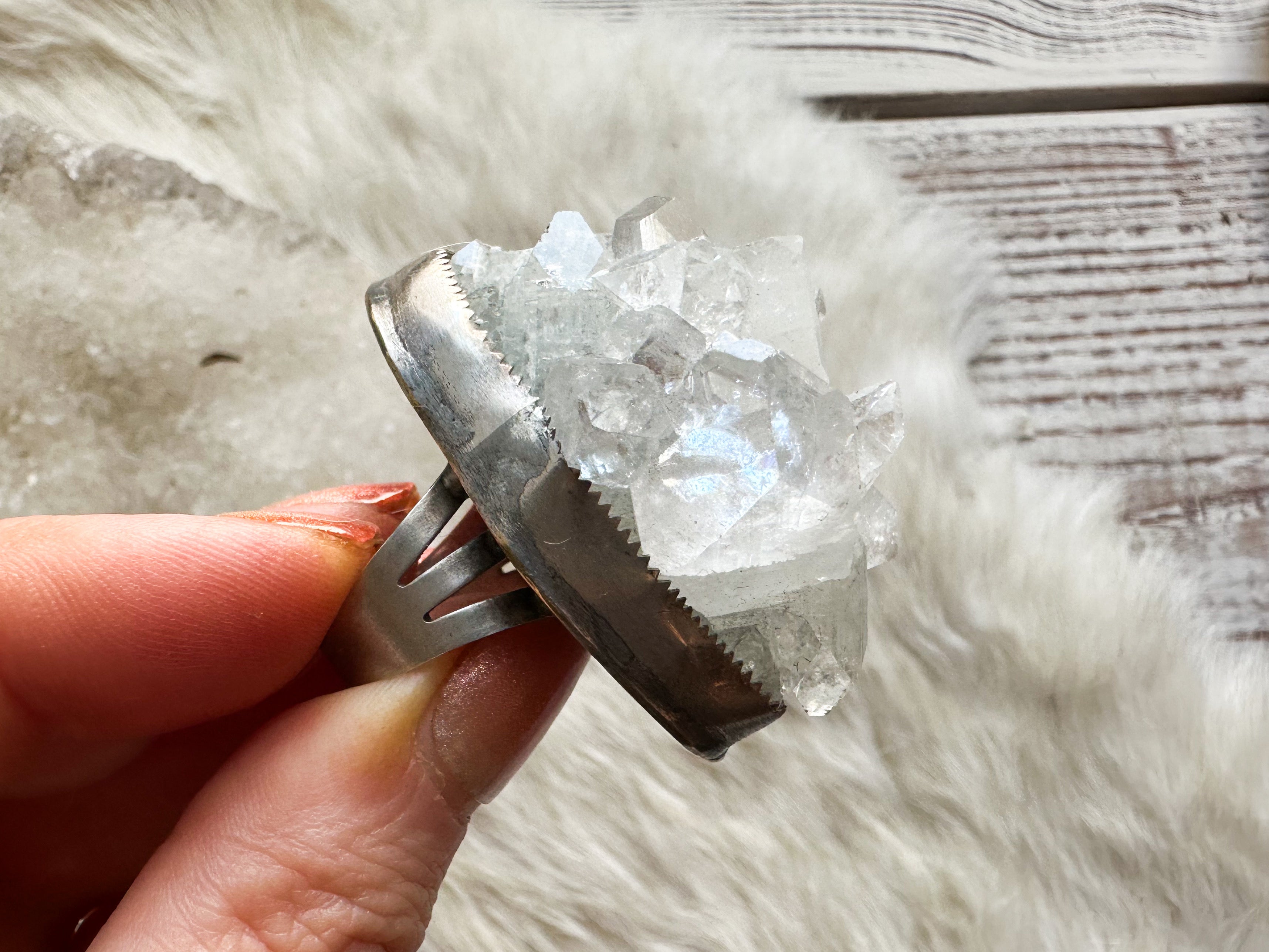 Apophyllite cluster power ring size 8